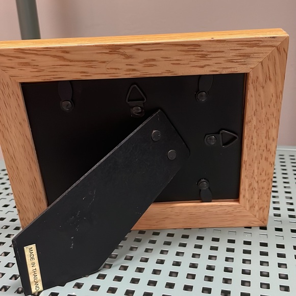 “Incoming Color” Framed Sustainable Abstract handpainted art - Picture 3 of 8